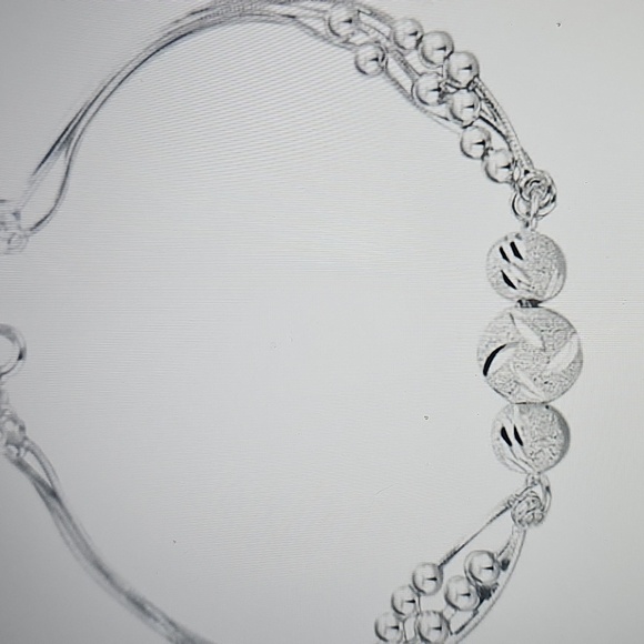 NWT Dagerwz Elegant Silver Heart & Zircon Adjustable Silver Bracelet - Picture 3 of 9